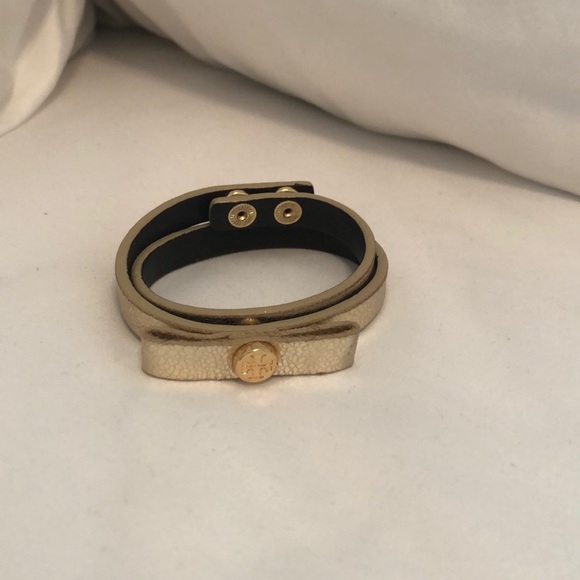 Gold Tory Burch double wrap bracelet - Picture 2 of 8